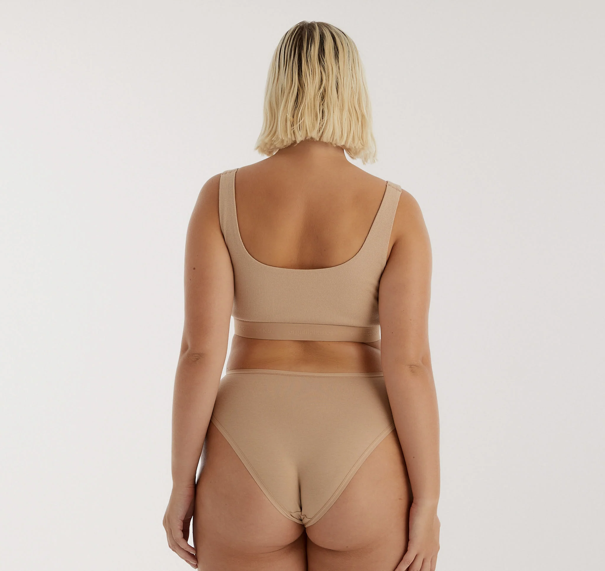 Core High-Leg Briefs 3-Pack - Image 4