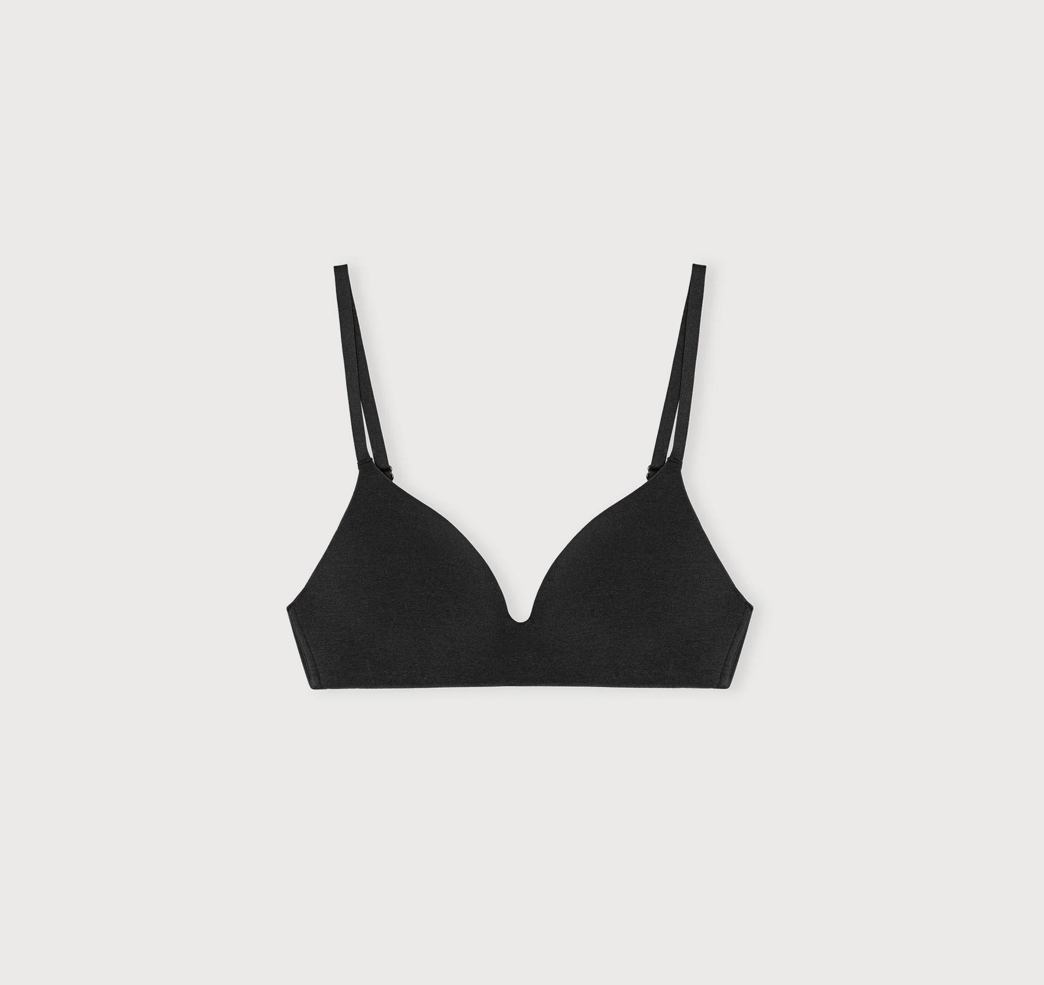 Core Wireless Plunge Bra - Image 3