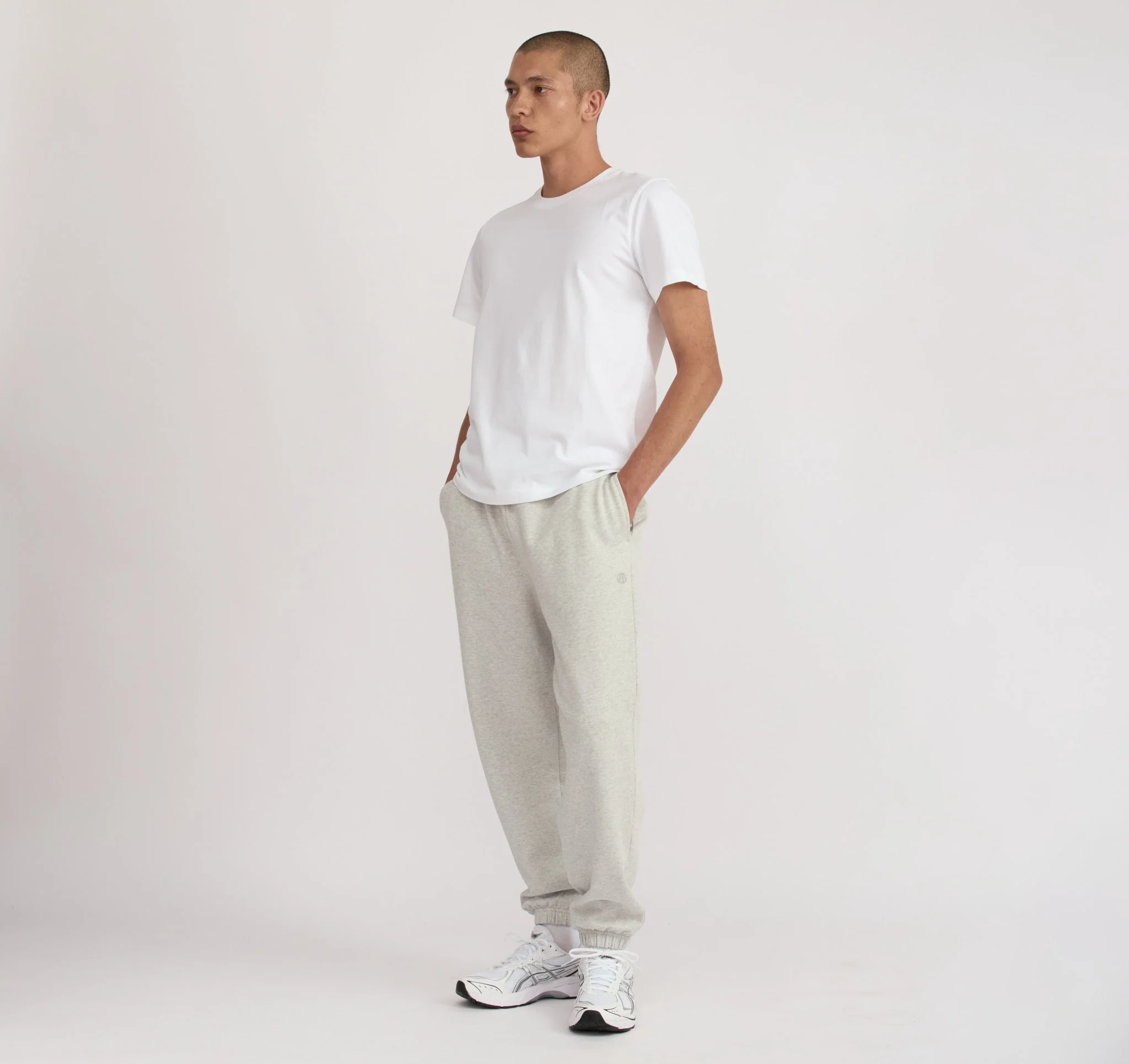 Weekend Joggers - Image 3
