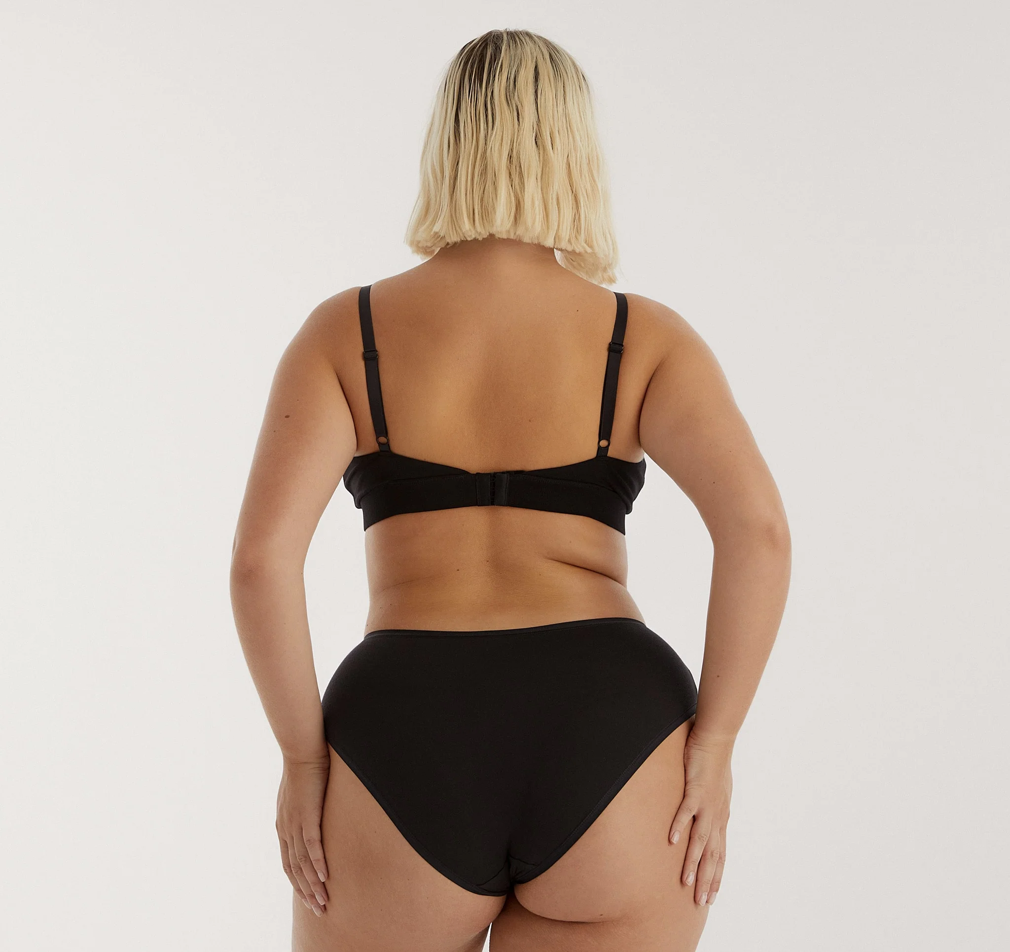 Core Briefs 3-Pack - Image 3